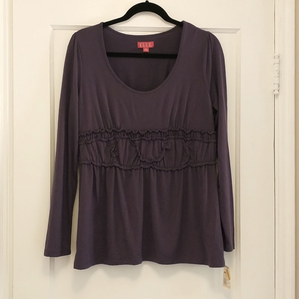 Elle purple top in sz medium, women's